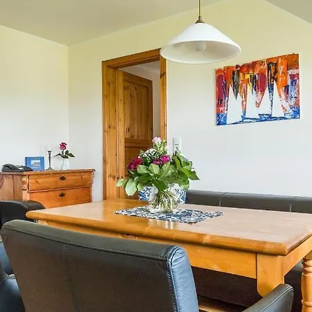 Haus Am Bodden 02 Apartamento *